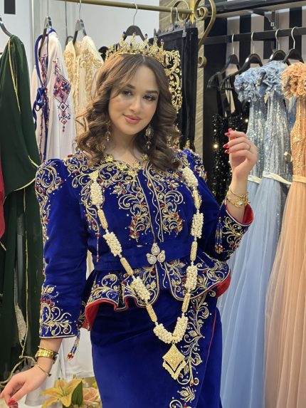 Karakou Impérial – Bleu Turquoise & Rouge Prestige »
🚨SUR COMMANDE 🚨📦